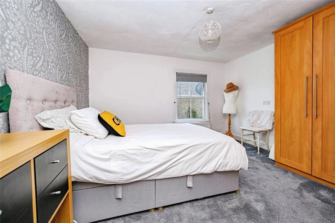 Dunstable Road, Toddington, Dunstable, Bedfordshire, LU5, photo 10