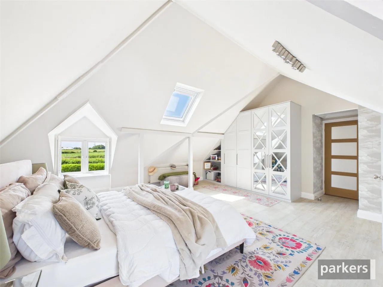 Wokingham Road, Hurst, RG10, photo 26