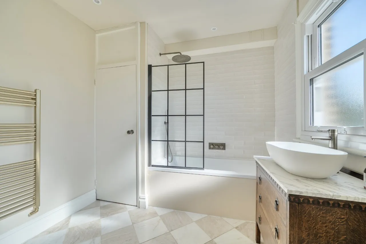 Uplands Road, Crouch End, N8, photo 13