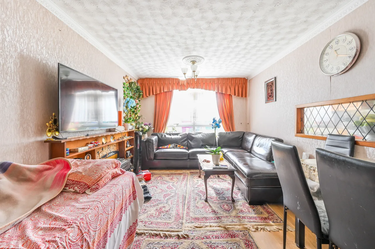 2 bed house for sale, London, E1W