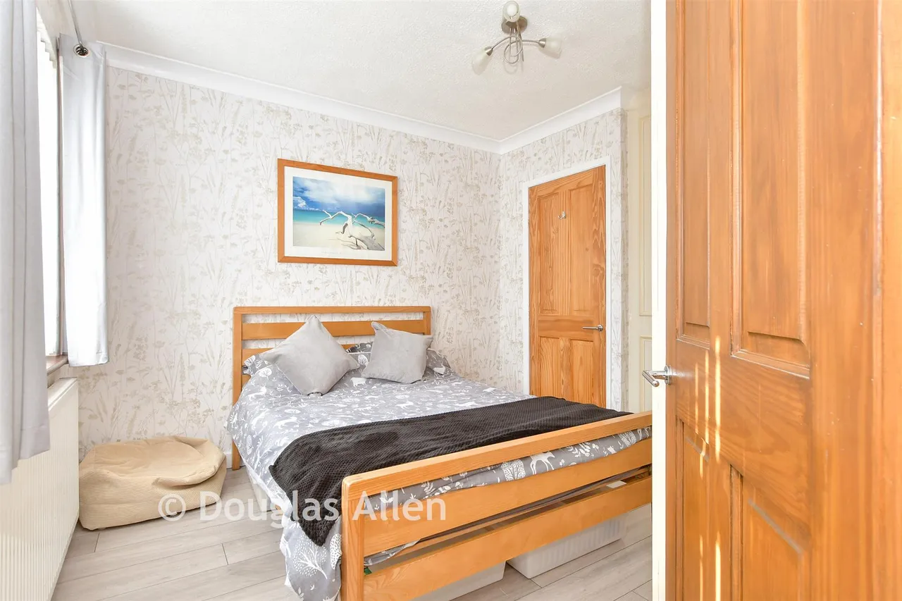 Hill Avenue, Wickford, SS11, photo 10