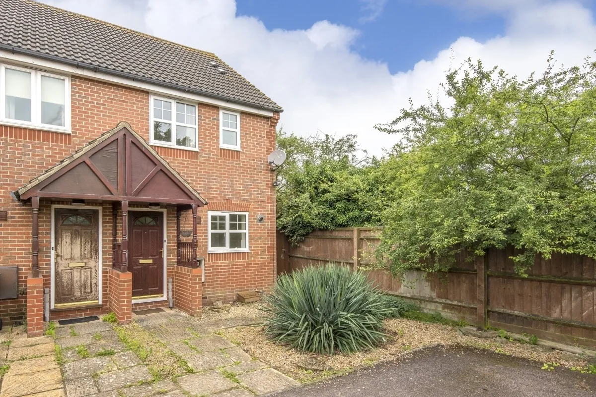 2 bed house to rent, Evenlode Drive, Didcot, OX11