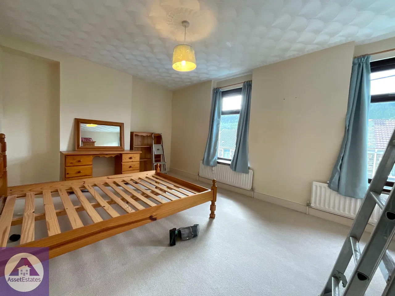 Grosvenor Road, Abertillery, photo 8