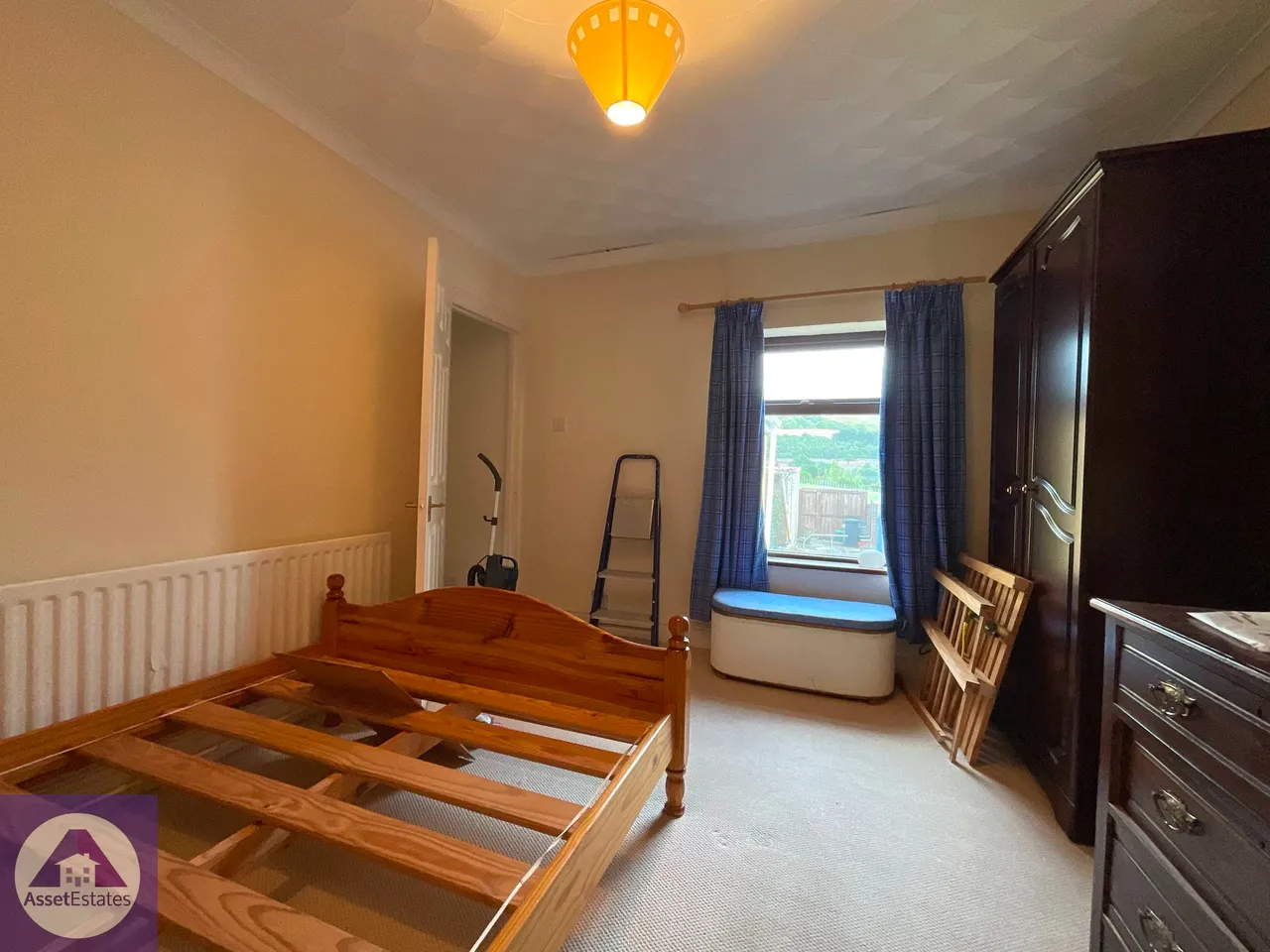 Grosvenor Road, Abertillery, photo 11