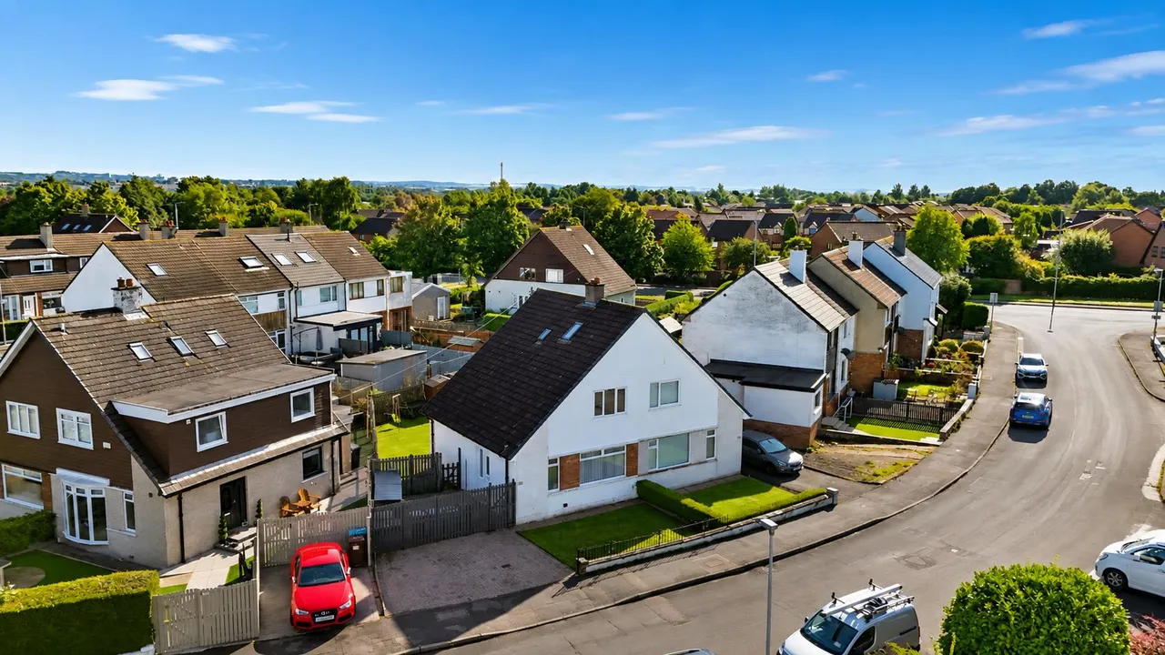 2 bed house for sale — Lincoln Avenue, Uddingston, Glasgow, Lanarkshire, G71 5QT
