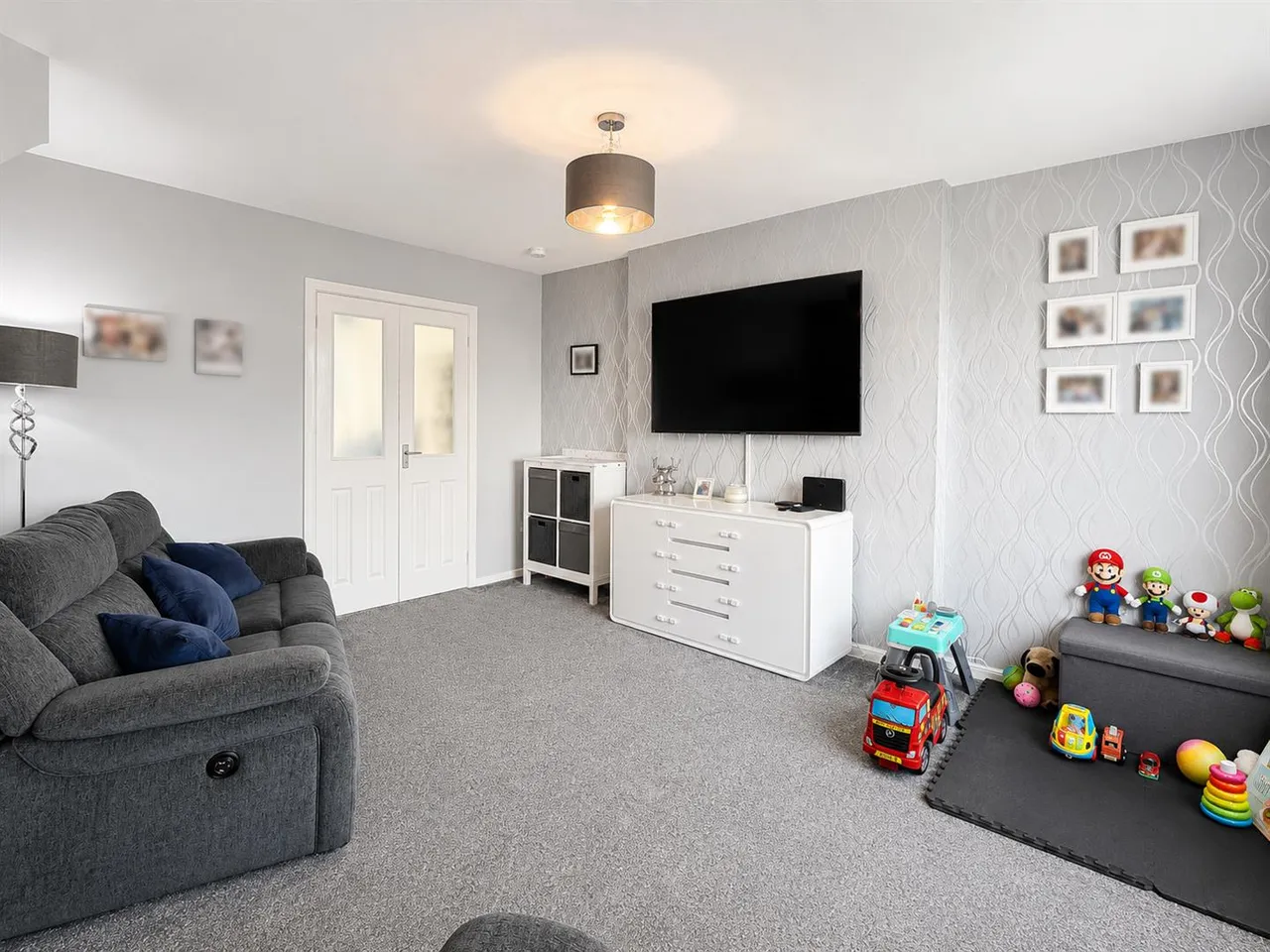 Lincoln Avenue, Uddingston, Glasgow, Lanarkshire, G71 5QT, photo 4