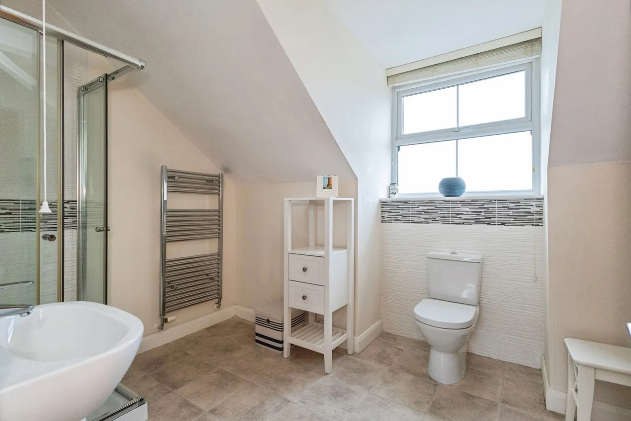 Durham Street, Droylsden, M43, photo 20