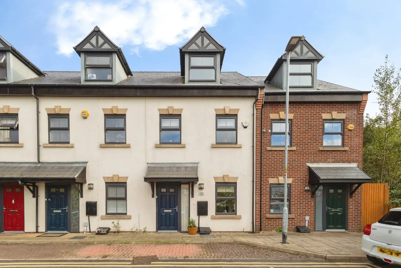 3 bed house for sale, Durham Street, Droylsden, M43
