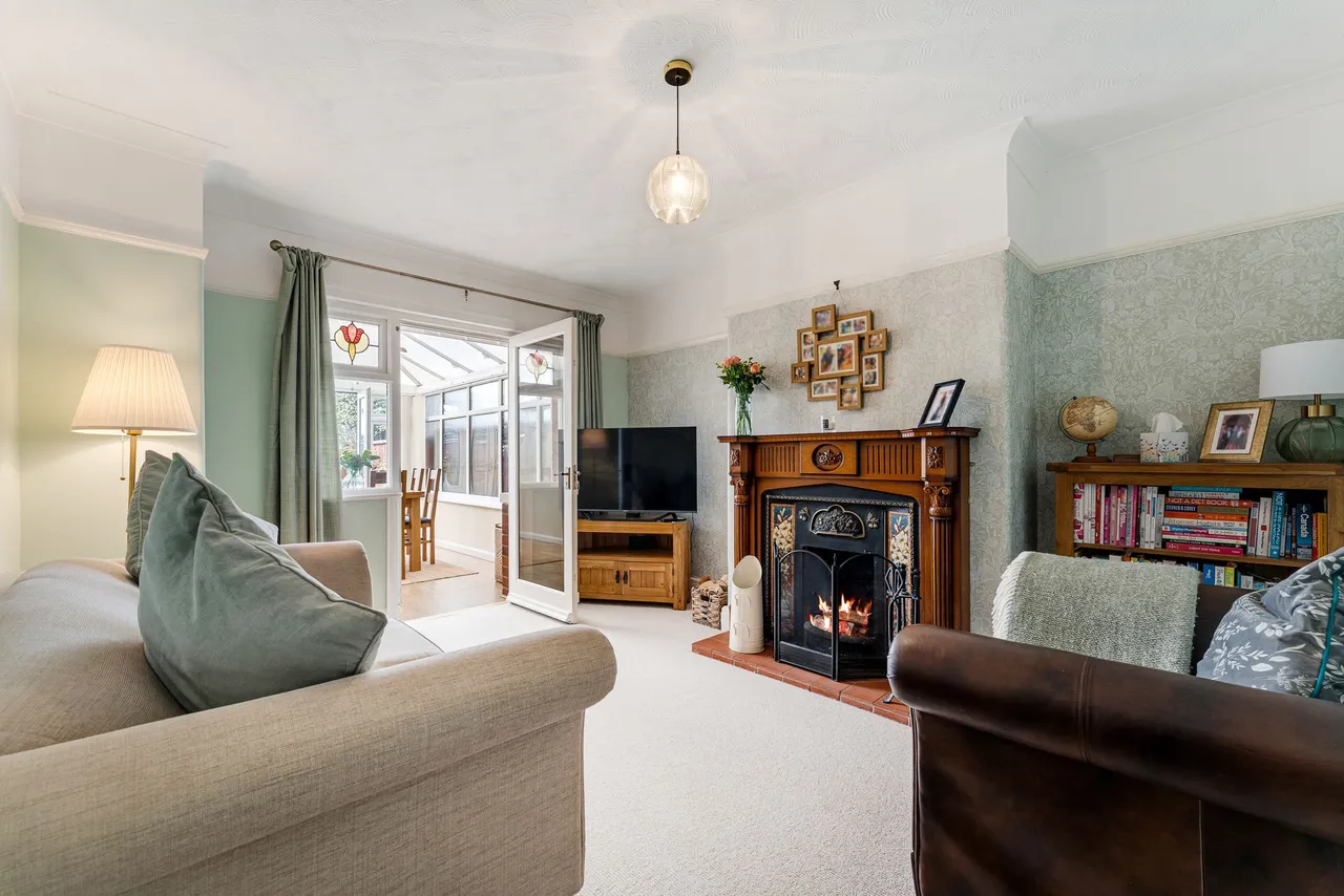 Upton Lane, Widnes, Widnes, WA8 9AQ, photo 5