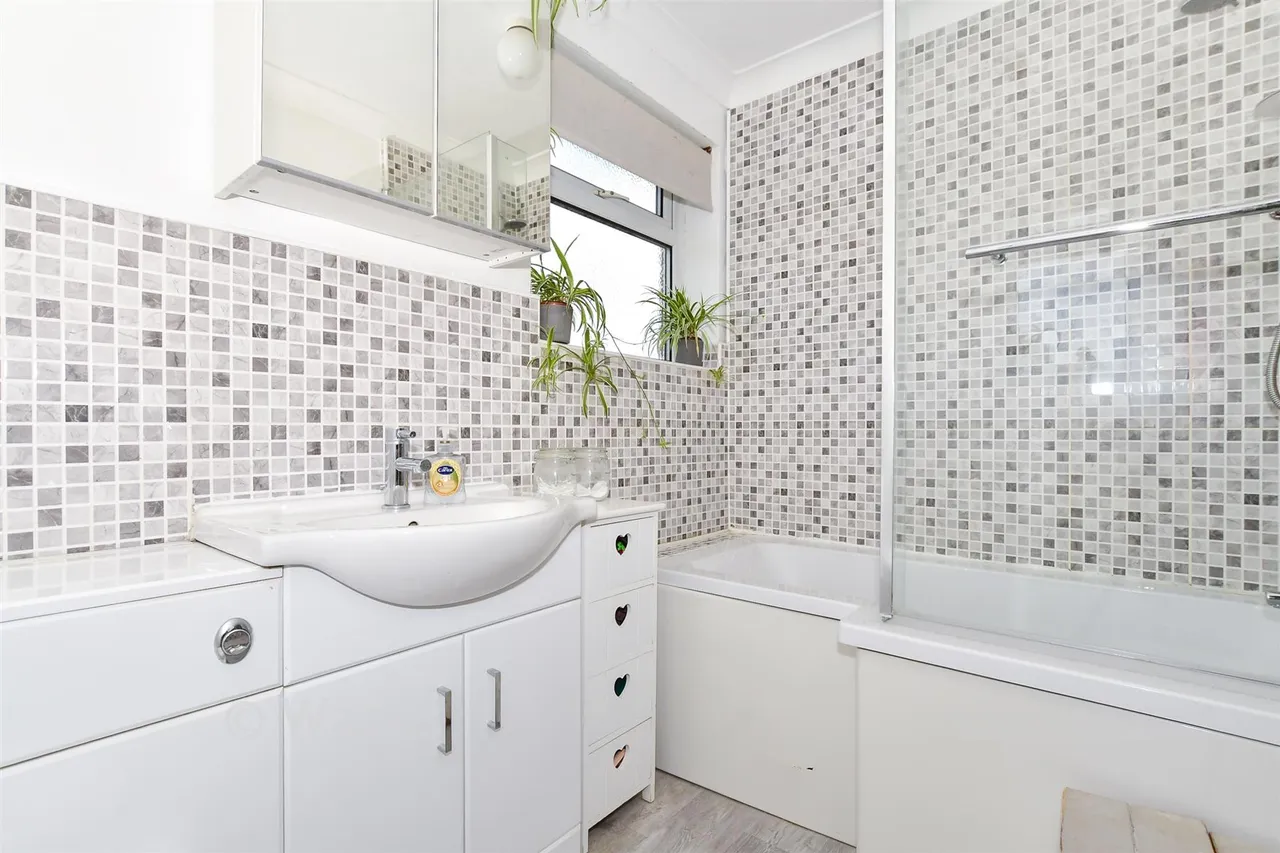 Amsbury Road, Coxheath, ME17, photo 8