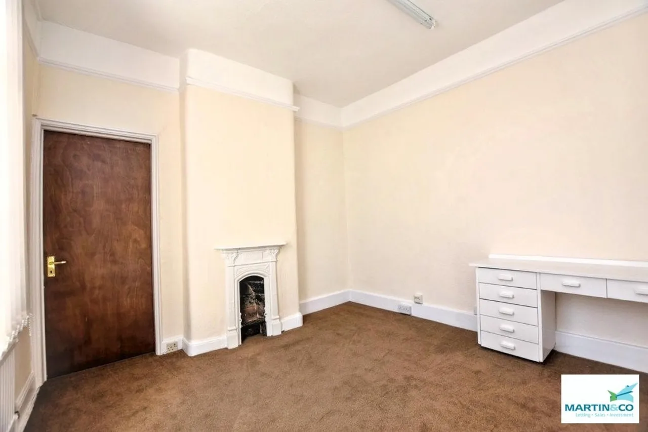 Leicester Road, Hinckley, LE10, photo 15