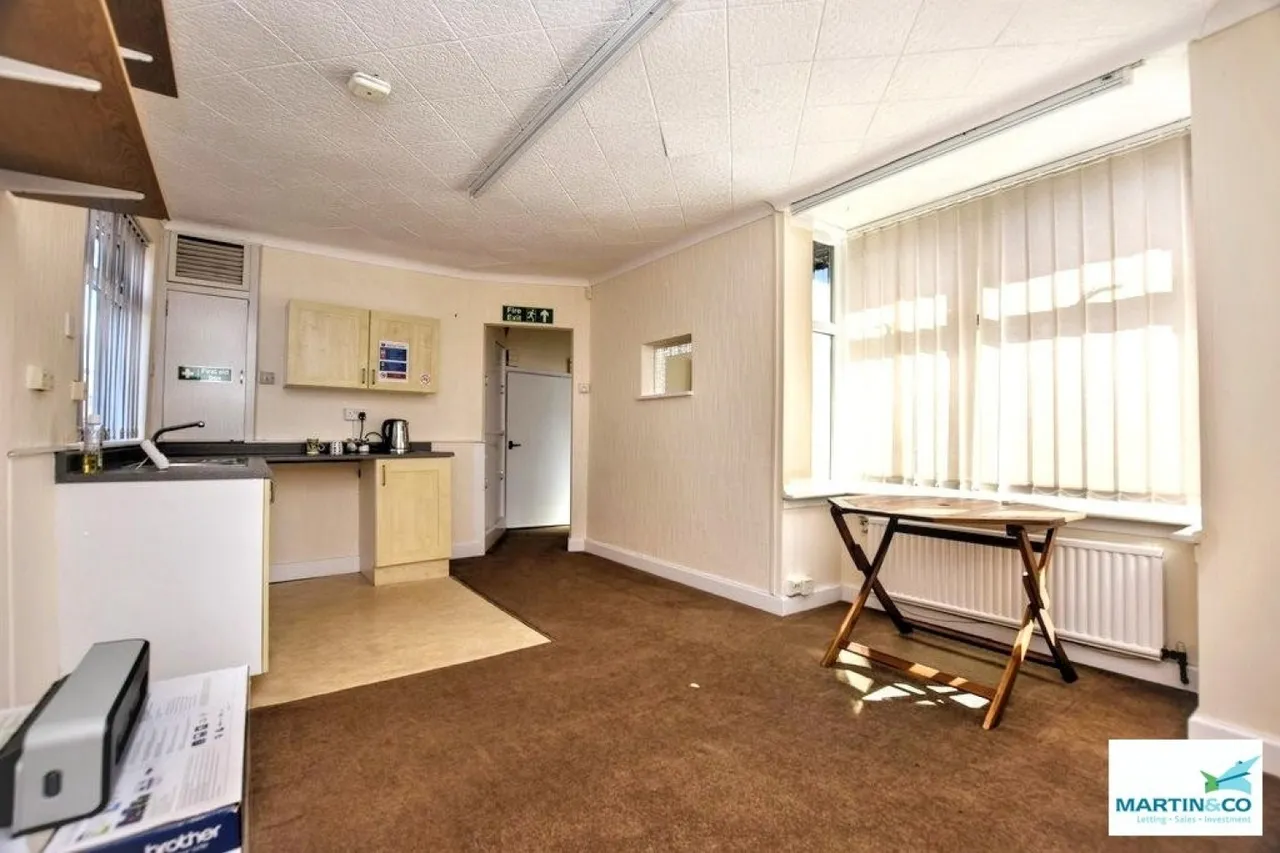 Leicester Road, Hinckley, LE10, photo 3