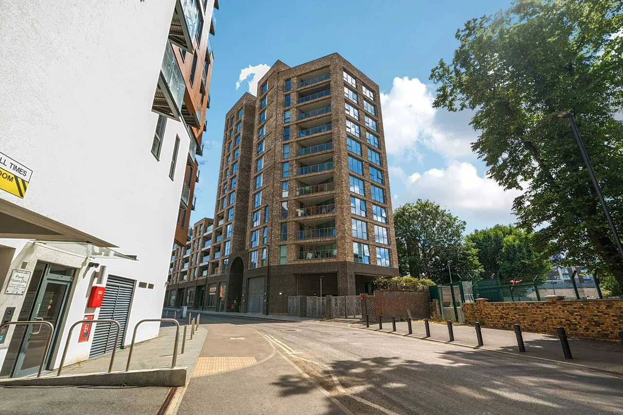 Norman Road, SE10, photo 32