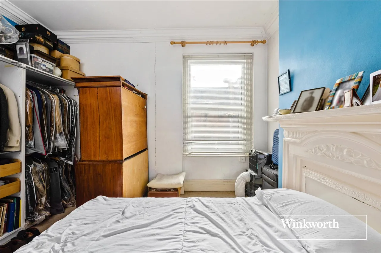 Ballards Lane, Finchley, London, N3, photo 8
