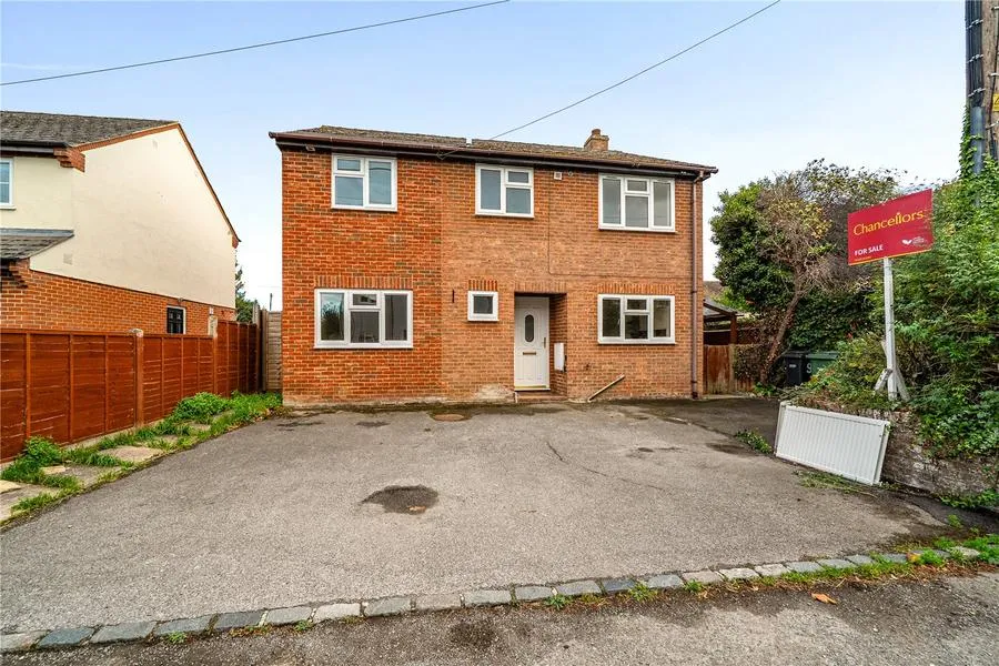 3 bed house to rent, Bourne Street, Didcot, OX11