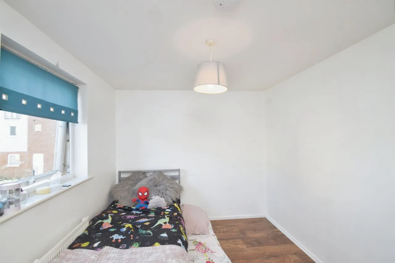 Mill Meadow Bridgend, CF33, photo 11