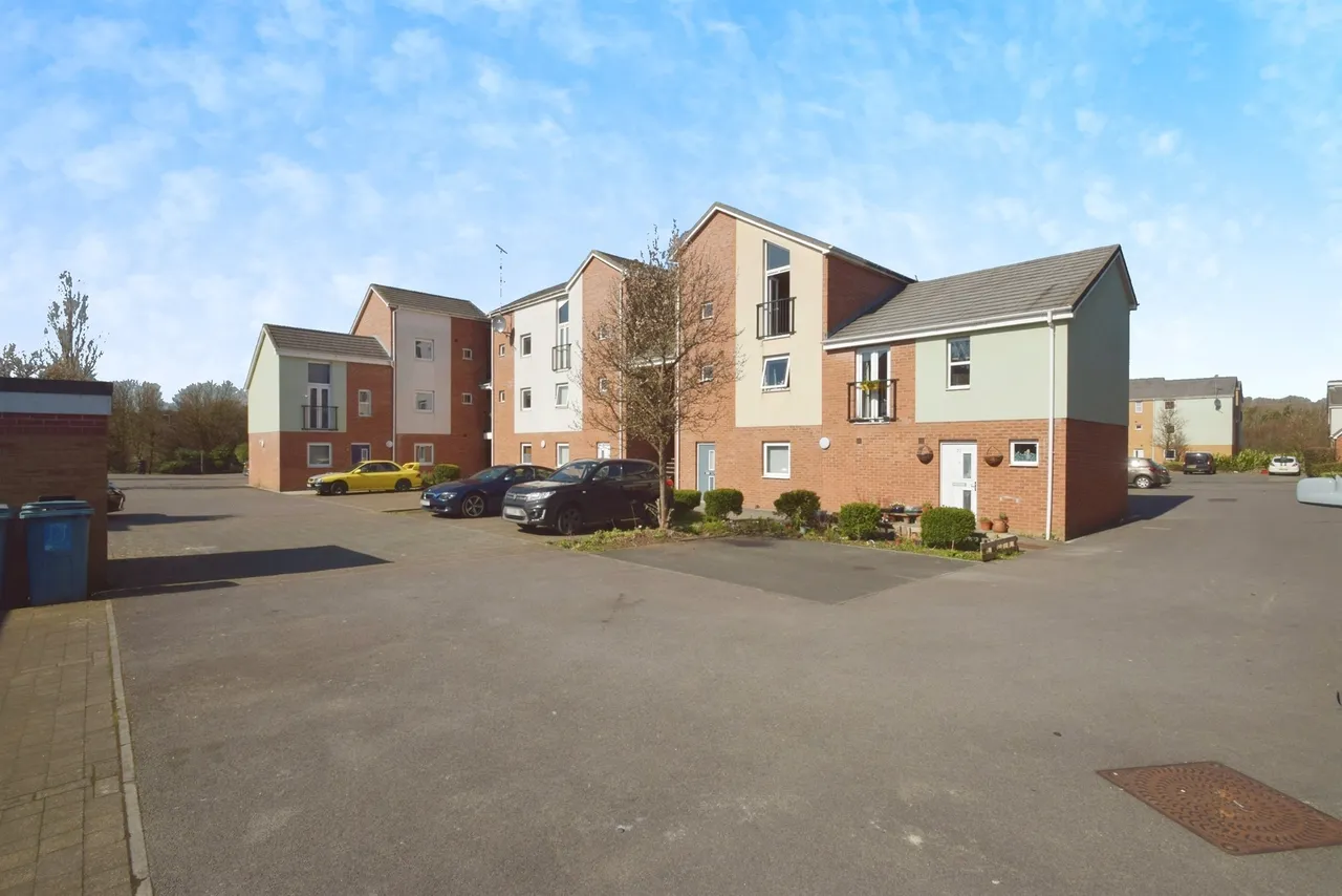 Mill Meadow Bridgend, CF33, photo 7