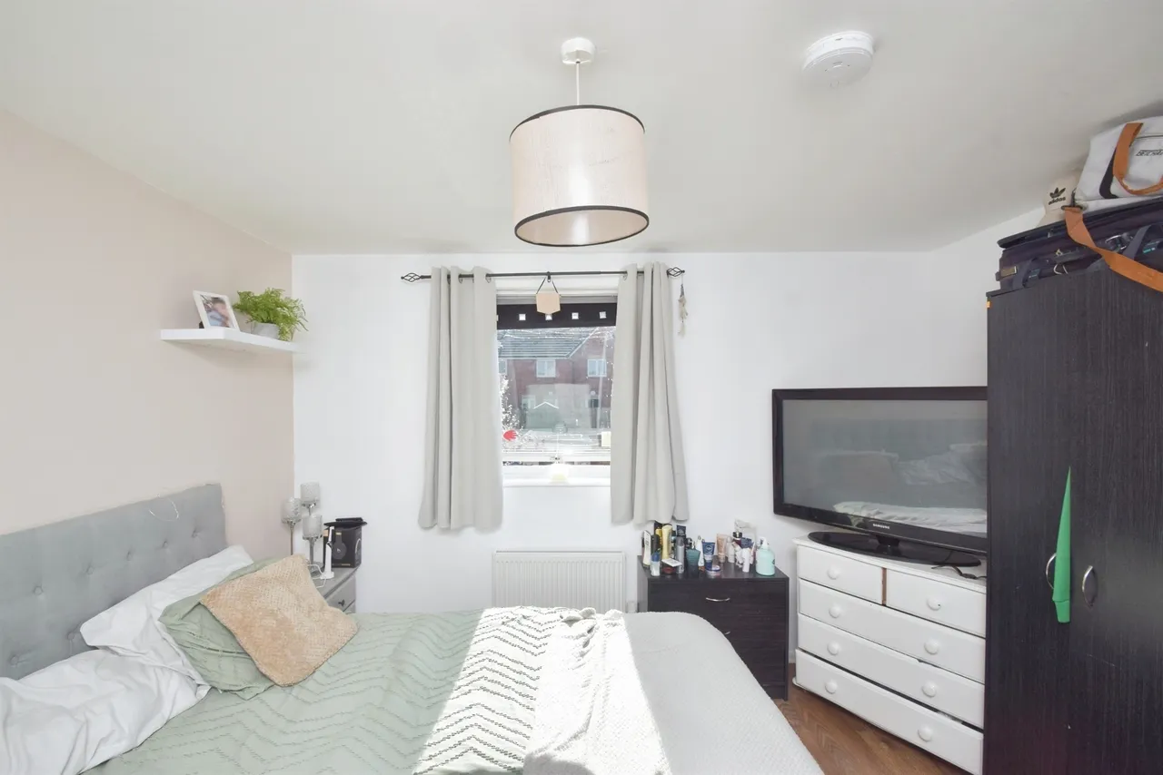 Mill Meadow Bridgend, CF33, photo 13
