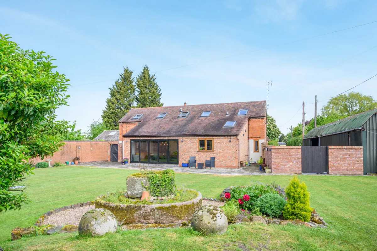 Droitwich Road, Bradley Green Redditch, B96, photo 4