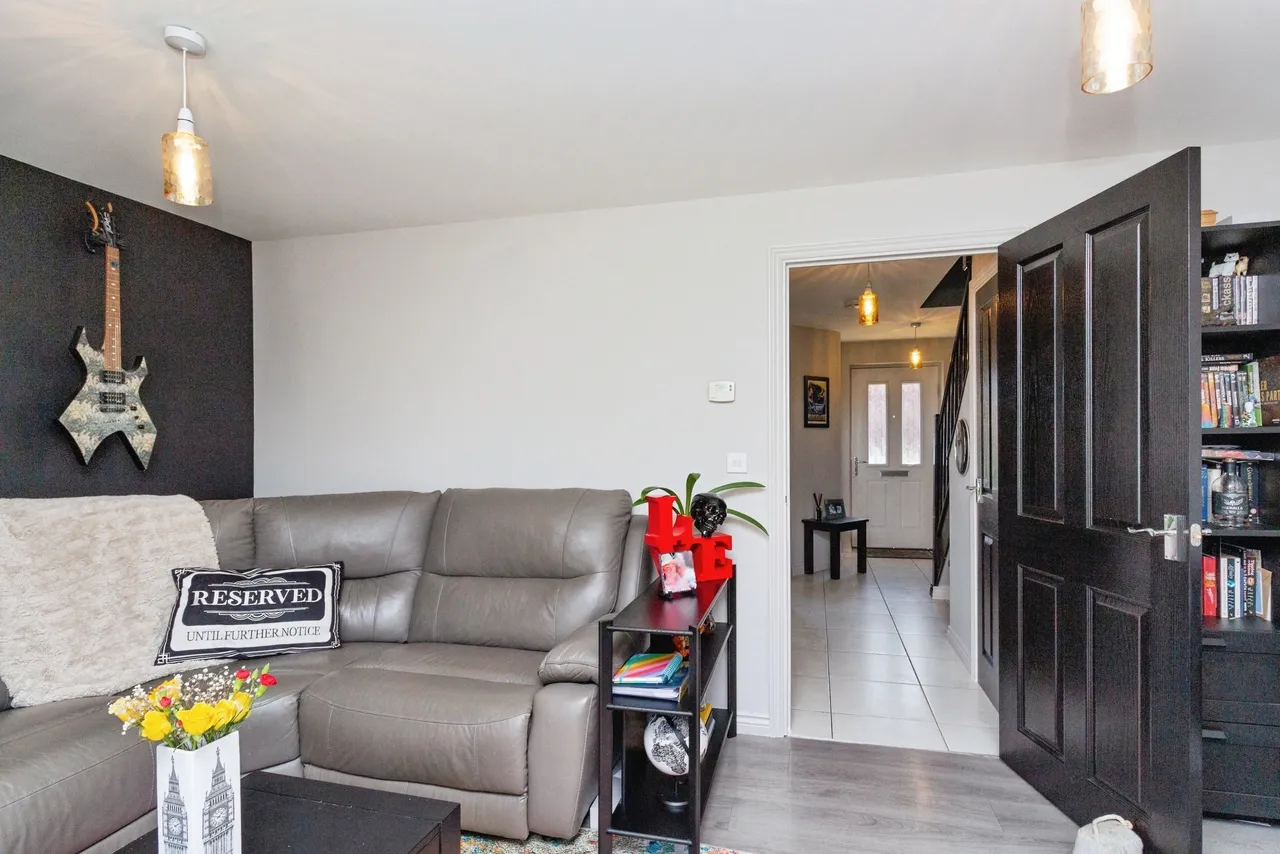 Newbold Drive, Stafford, photo 7