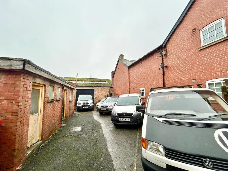 Commercial property for sale in Monkmoor Street, Hereford, Herefordshire, photo 5