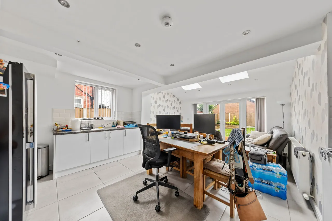 Windmill Lane, Penketh, Warrington, Warrington, WA5 2AT, photo 6
