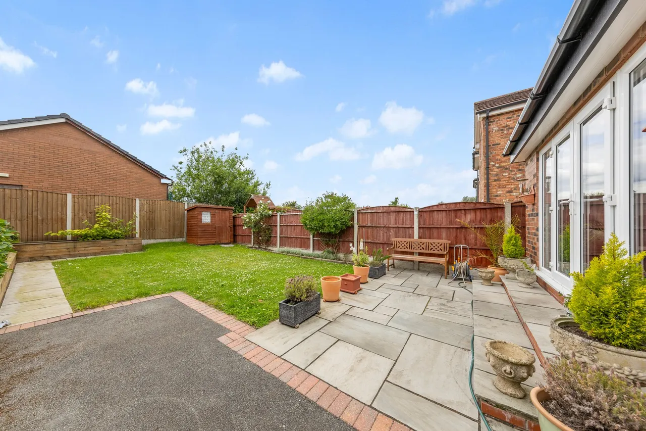 Windmill Lane, Penketh, Warrington, Warrington, WA5 2AT, photo 11