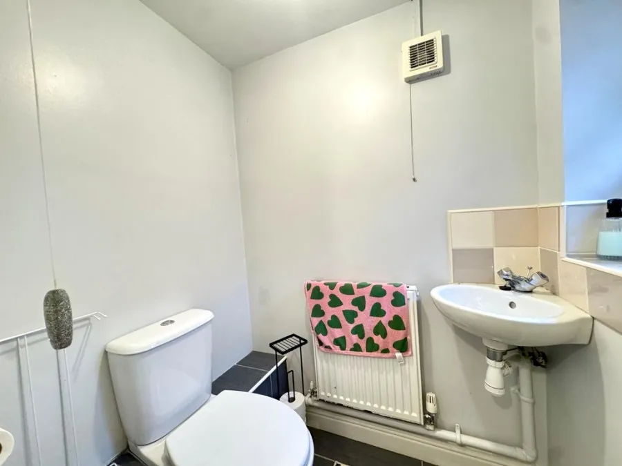 Guest Cottages, Dowlais, CF48, photo 16