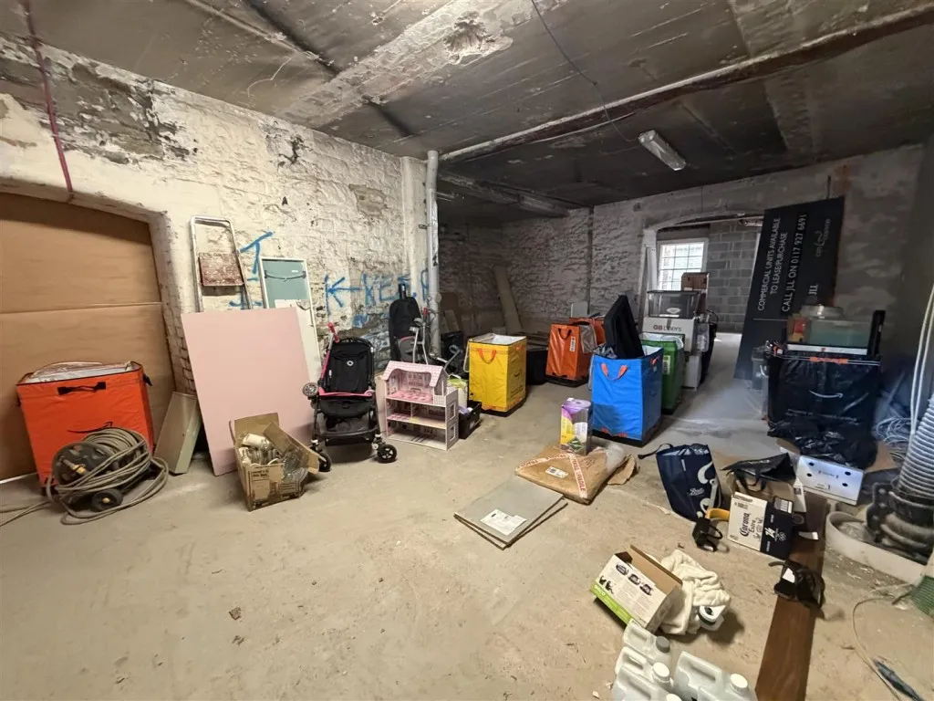 Guinea Street, Bristol, BS1, photo 8