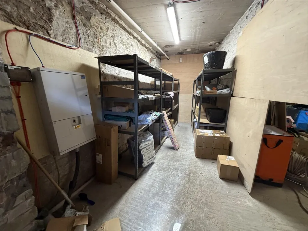 Guinea Street, Bristol, BS1, photo 6