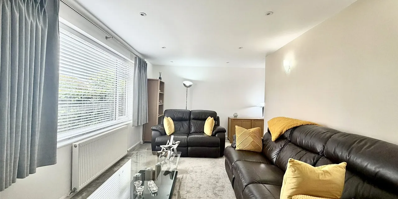 Kings Road, Bebington, CH63, photo 13