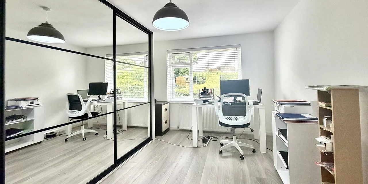 Kings Road, Bebington, CH63, photo 22