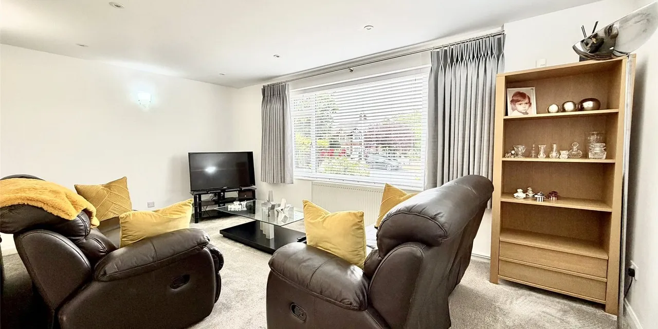 Kings Road, Bebington, CH63, photo 14