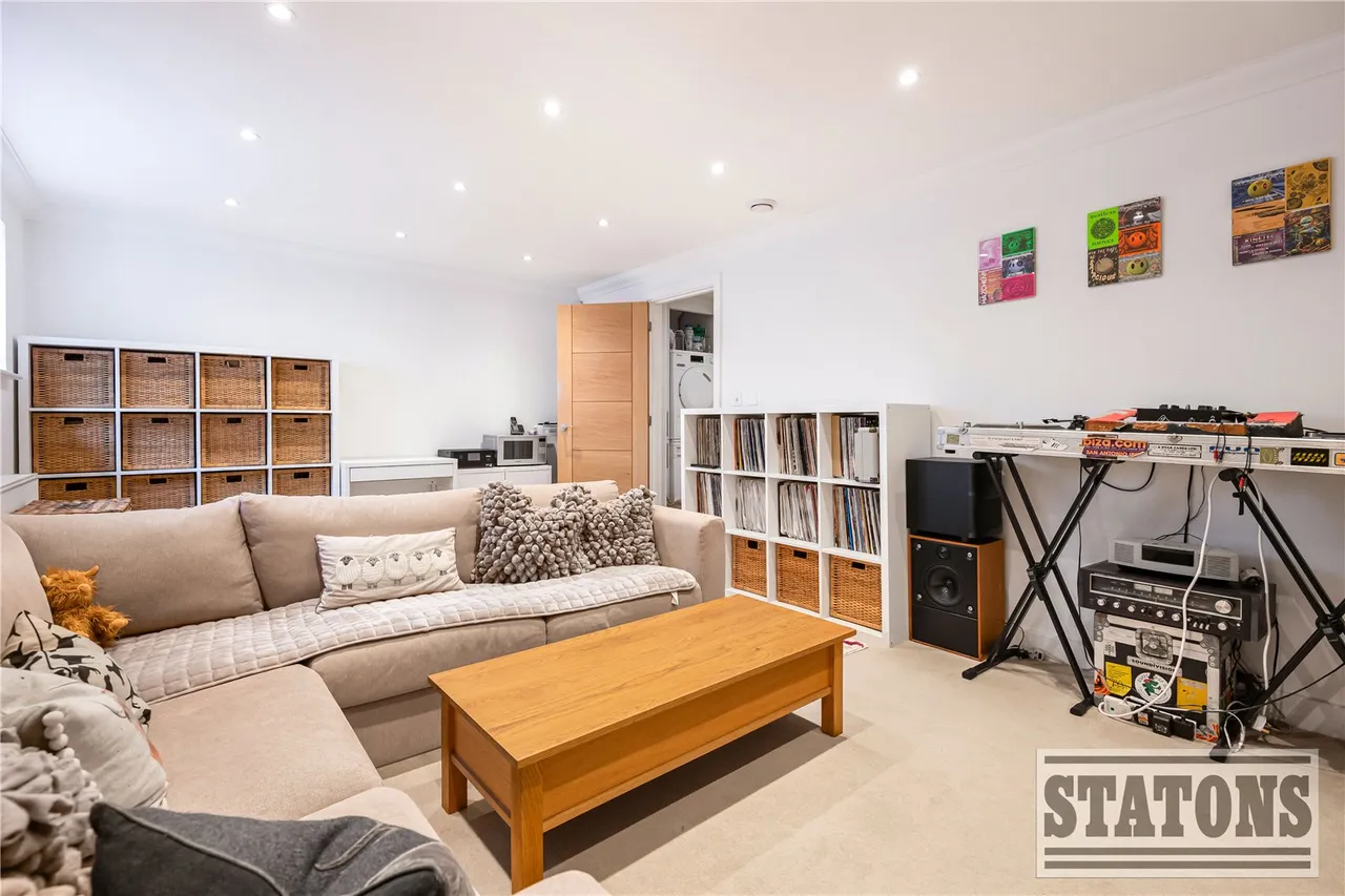 Barnet Road, Arkley, EN5 3ES, photo 11