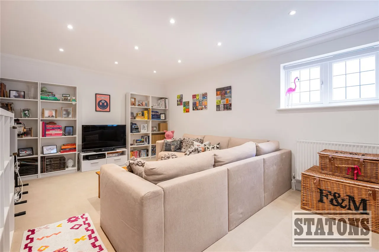 Barnet Road, Arkley, EN5 3ES, photo 5