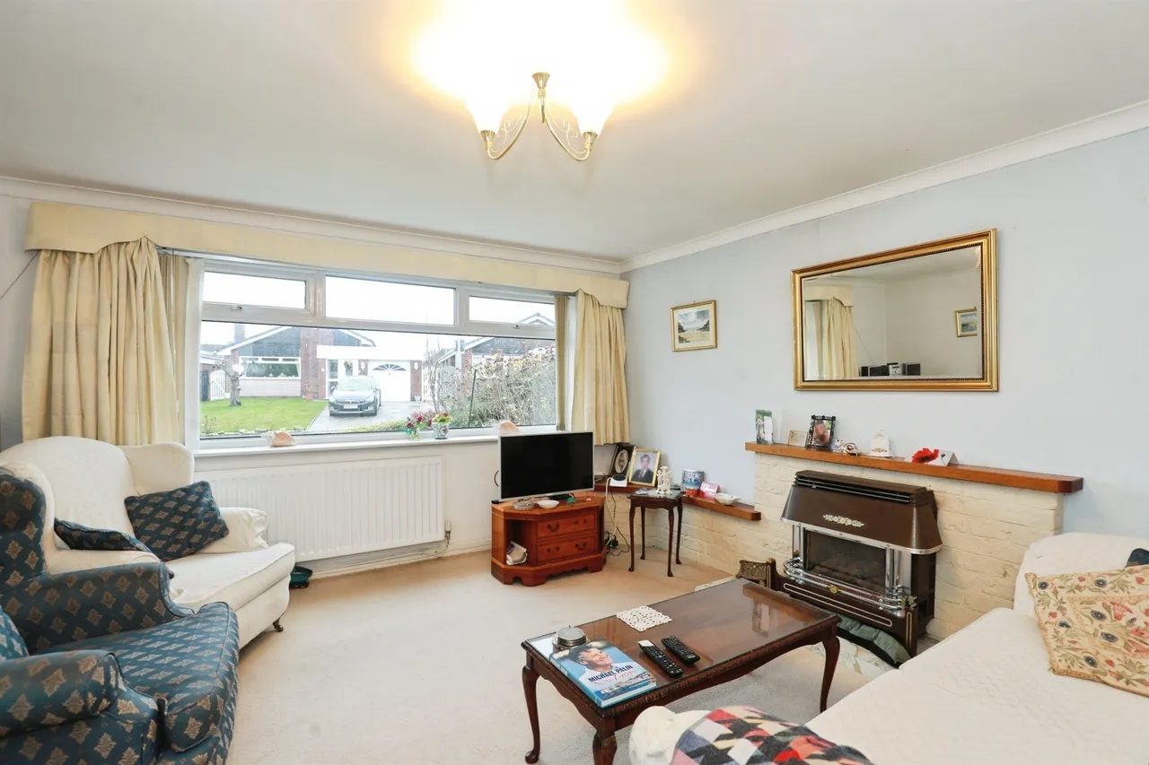 Shores Green Drive, Wincham, CW9, photo 10