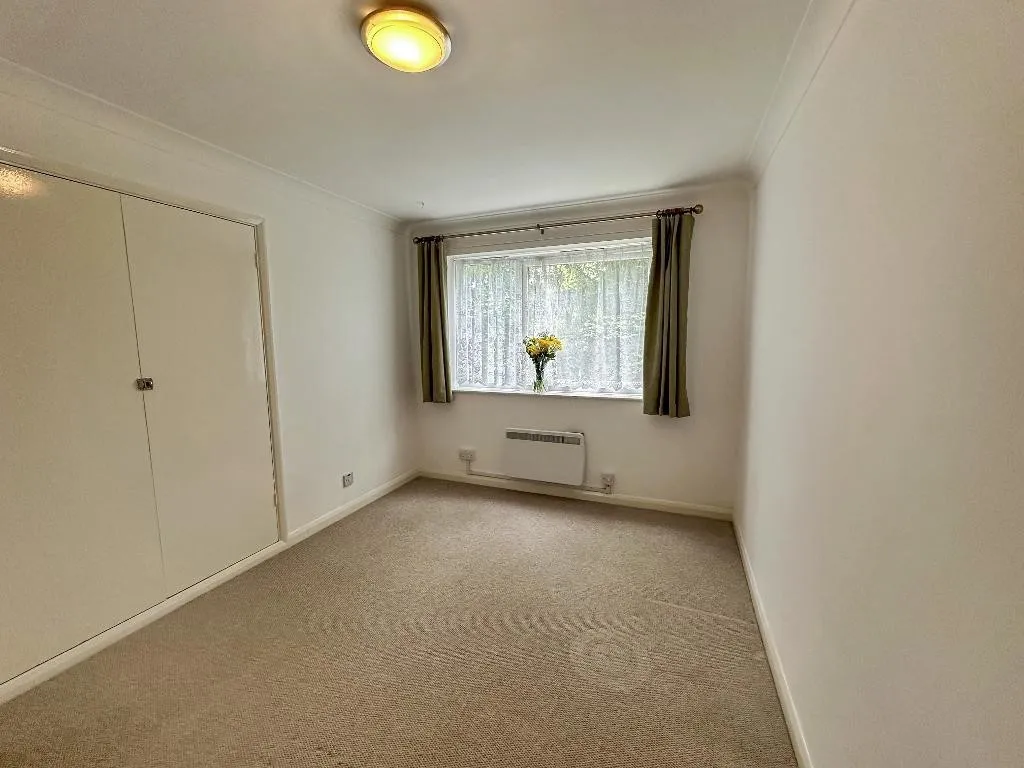 Hawkhirst Way, Kenley, photo 10