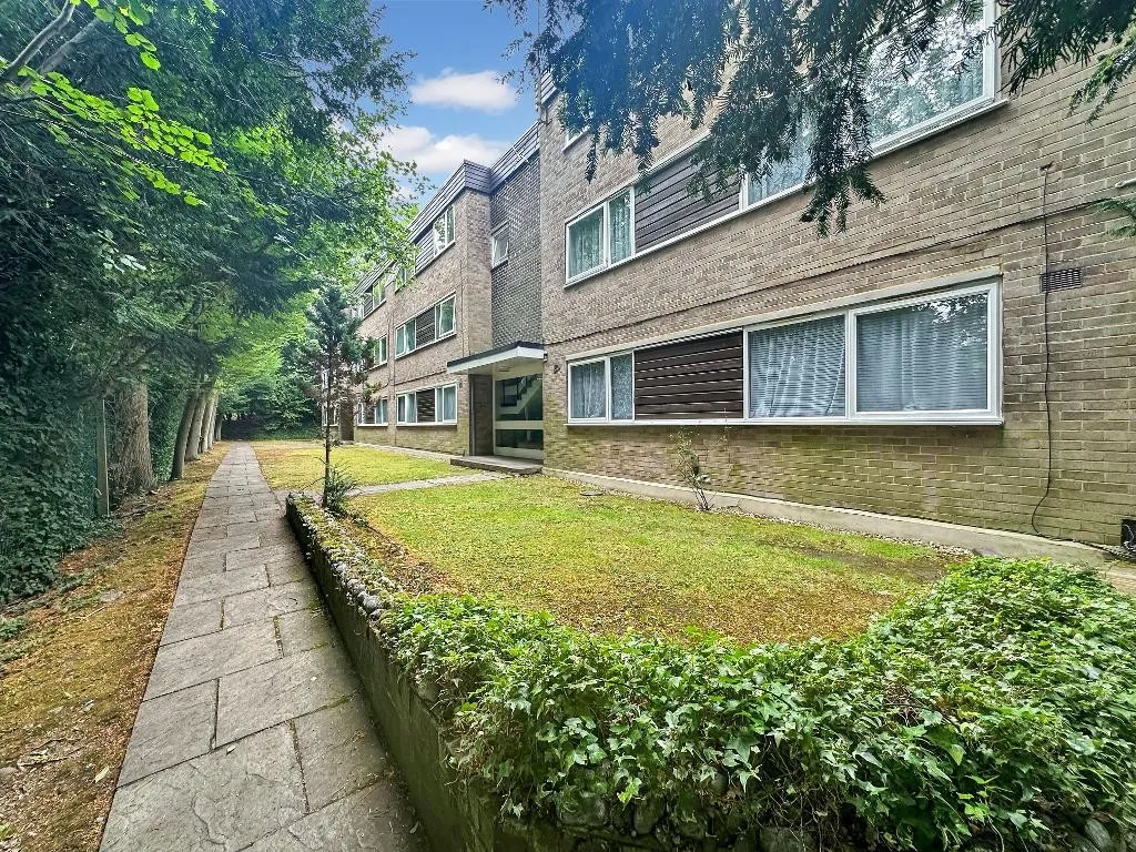 Hawkhirst Way, Kenley, photo 13