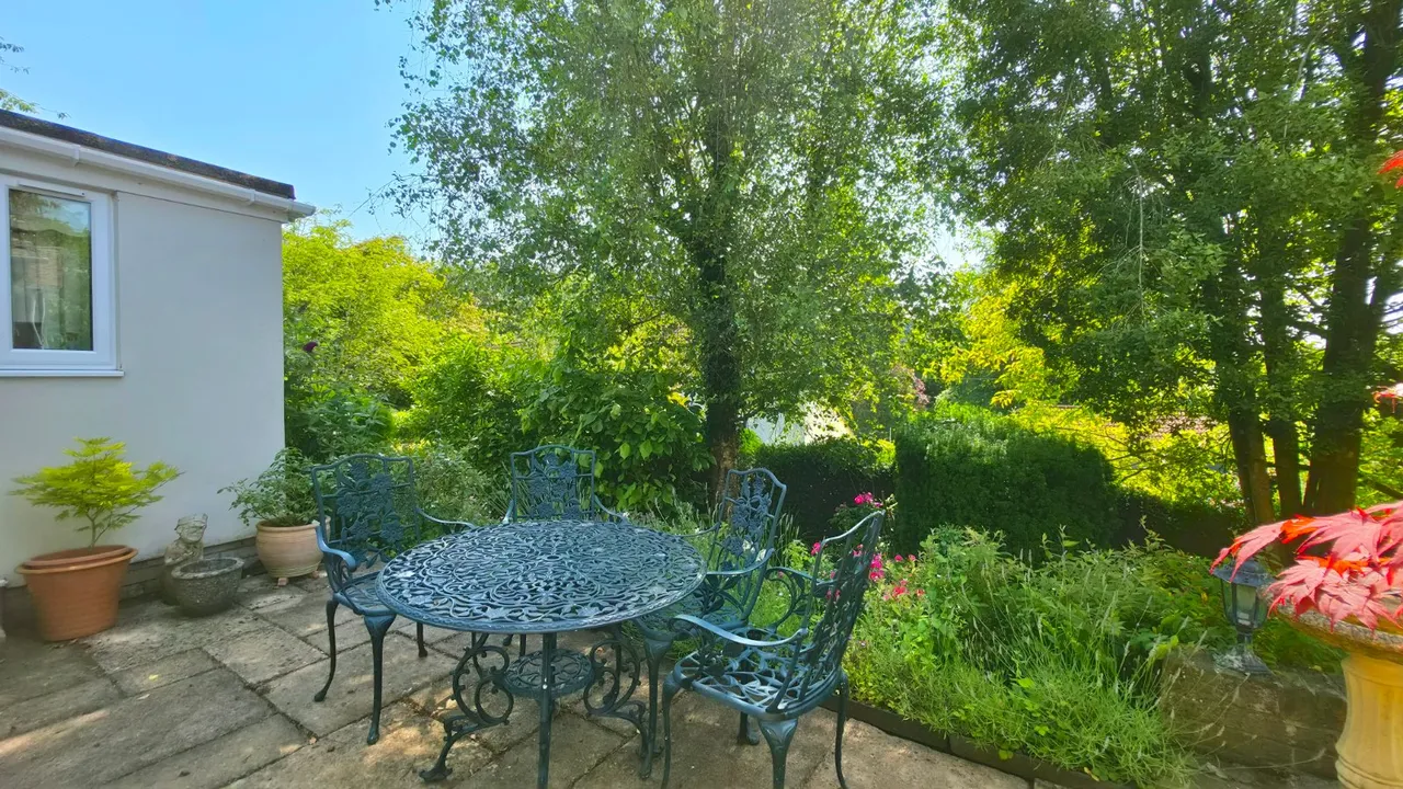 Kingsman Lane, Shaftesbury, Dorset, SP7 8HD, photo 13