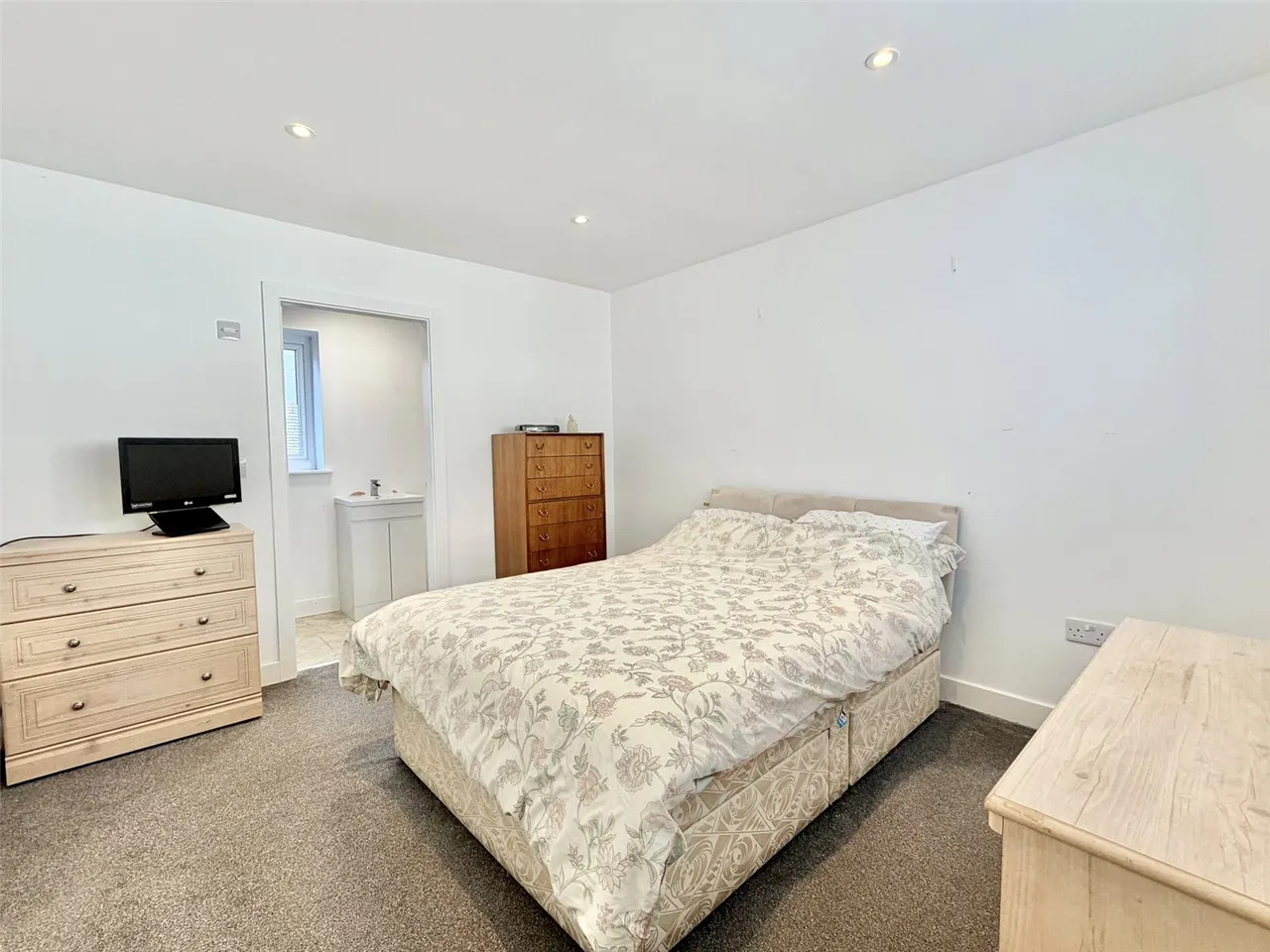 Bebington Road, Tranmere, CH42, photo 17