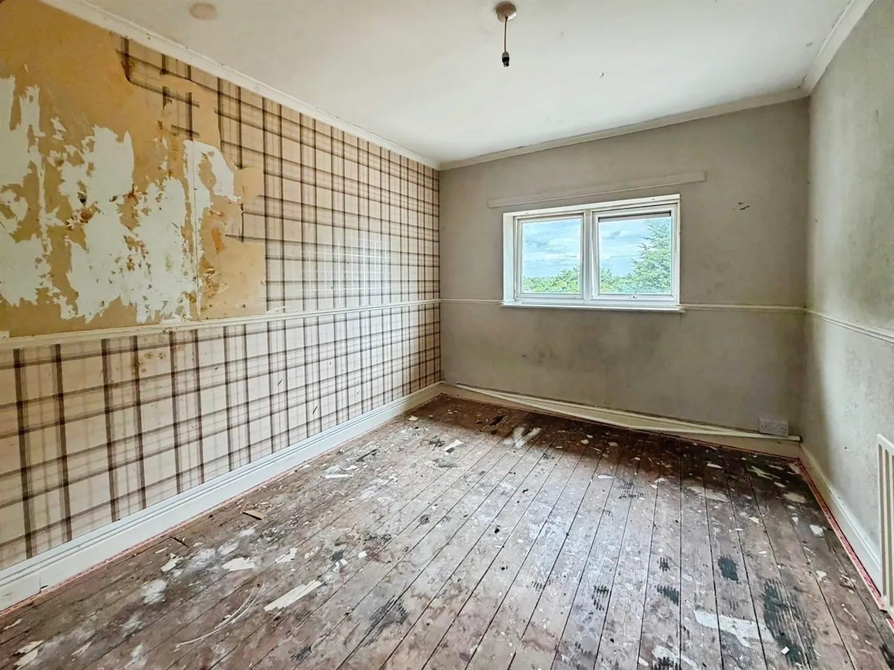 Childs Avenue, Woodcross, WV14, photo 10