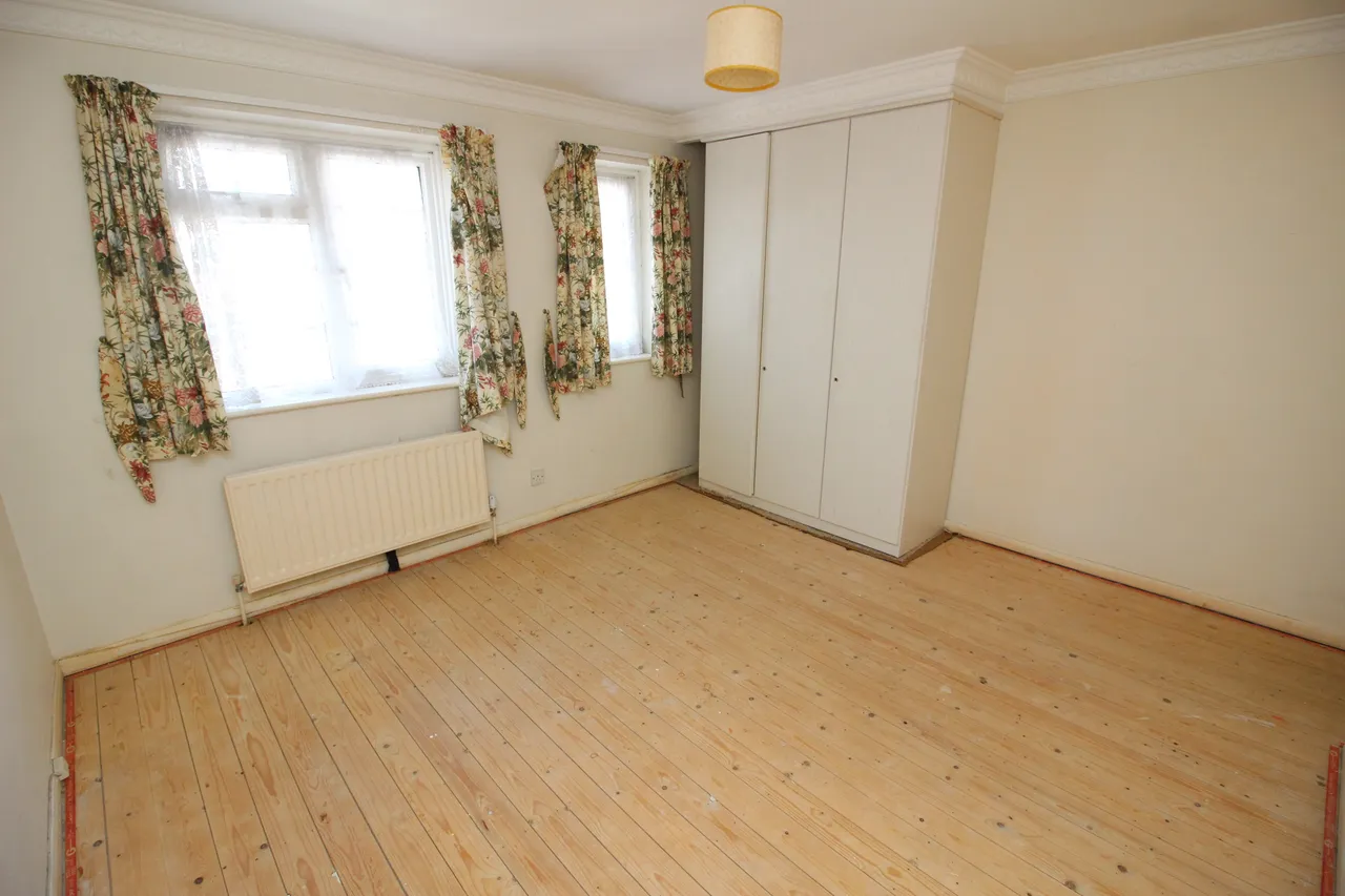 Trent Way, WORCESTER PARK, Surrey, Worcester Park, KT48TW, photo 4