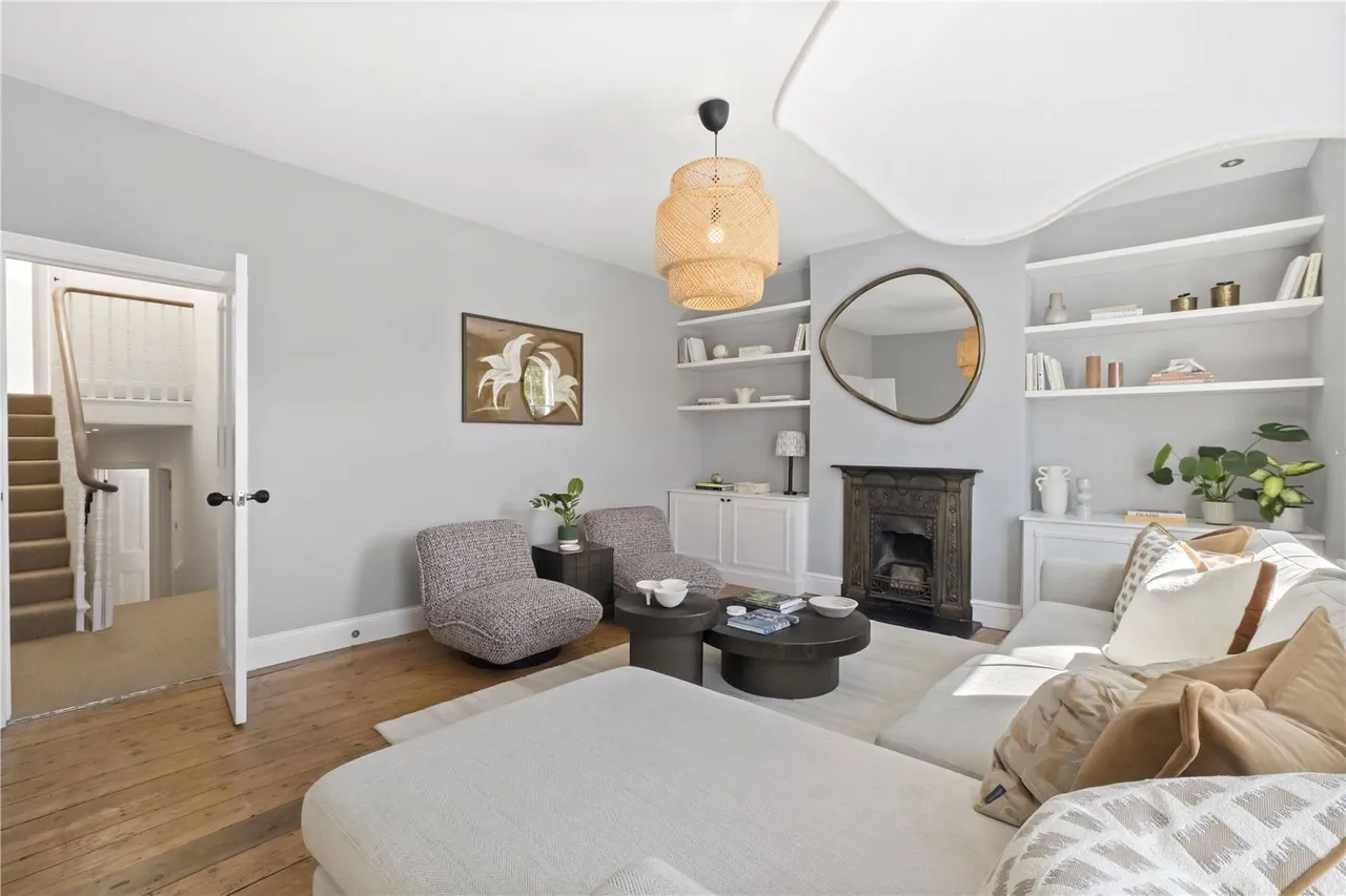 Byrne Road, London, SW12, photo 10