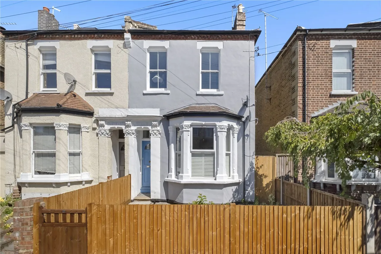 Byrne Road, London, SW12, photo 8