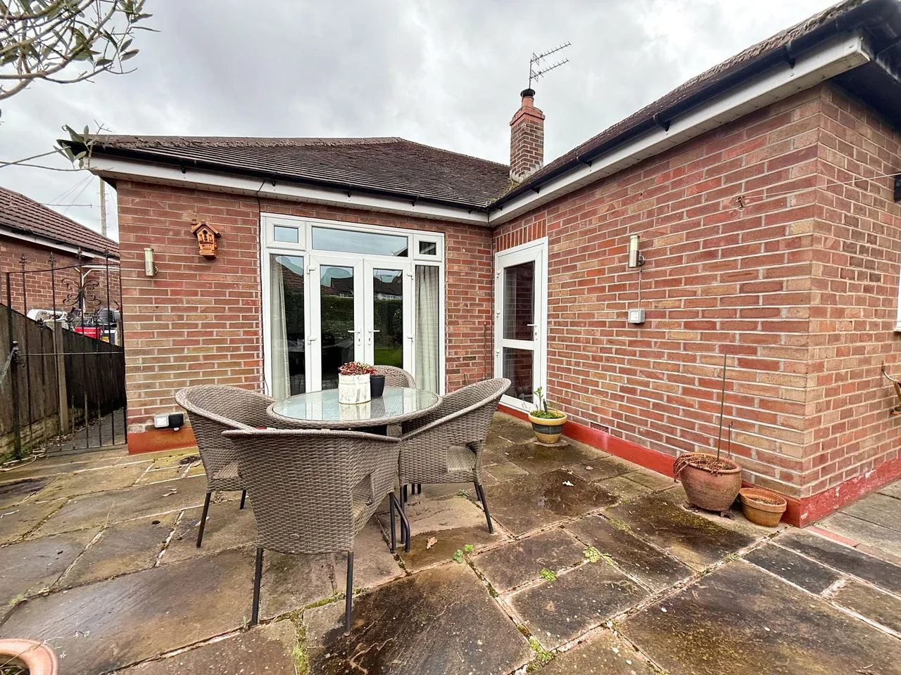 Kendal Avenue, Sale, photo 16