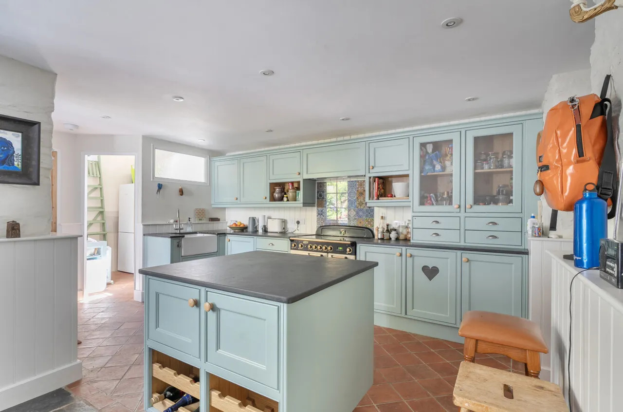 Church Lane, Dulverton, TA22, photo 6