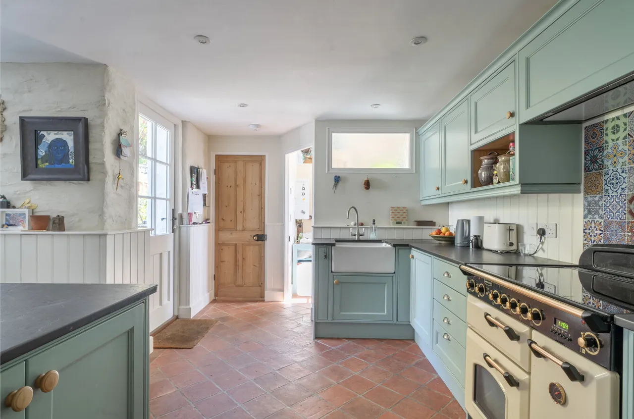 Church Lane, Dulverton, TA22, photo 7