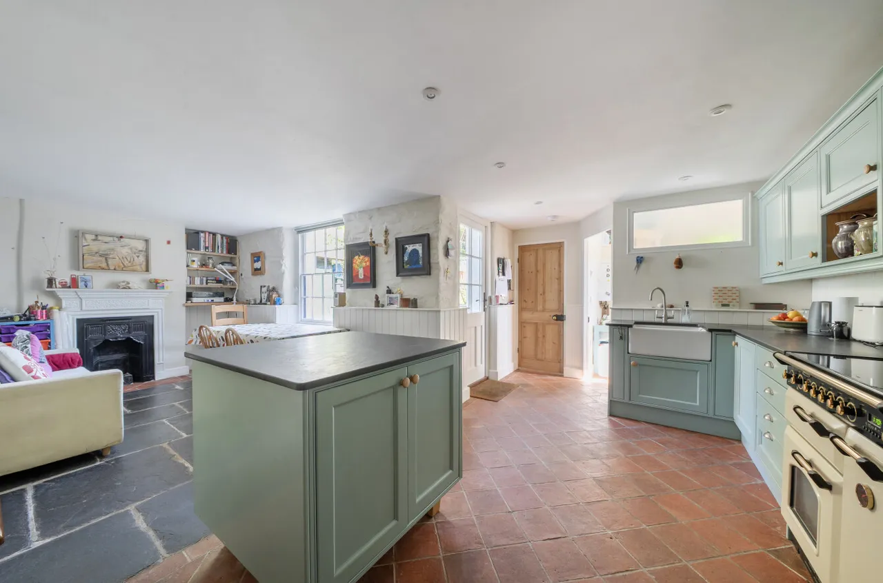 Church Lane, Dulverton, TA22, photo 4
