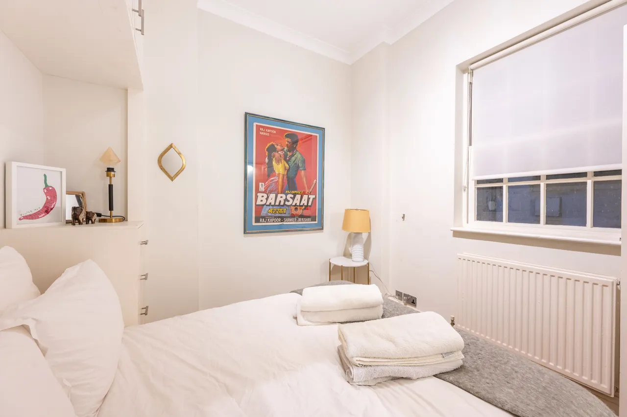 Rear Ground Floor, 81 Linden Gardens, London, photo 9