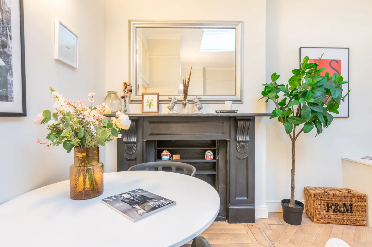 Rear Ground Floor, 81 Linden Gardens, London, photo 4